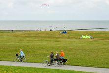 Cycle tours on North Sea